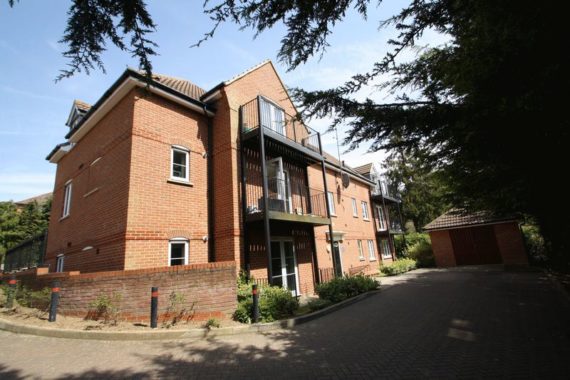 2 Bedroom Flat